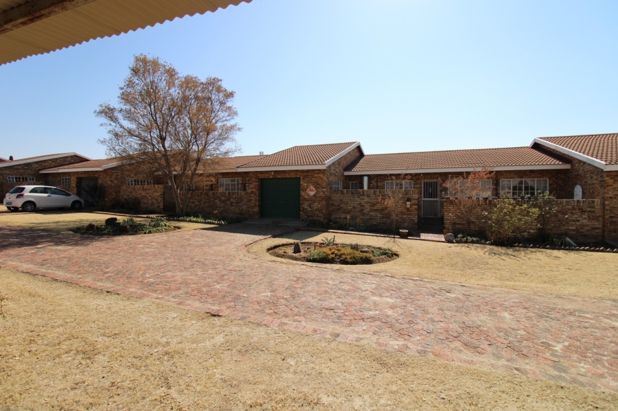 2 Bedroom Property for Sale in Vredefort Free State